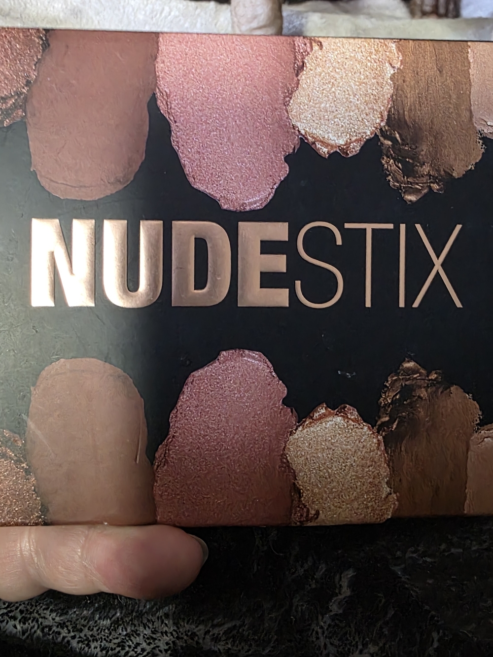 NUDESTIX Nude & Rose Toned Eyeshadow Palette